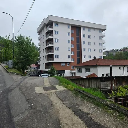 Apartament Golden Sky *